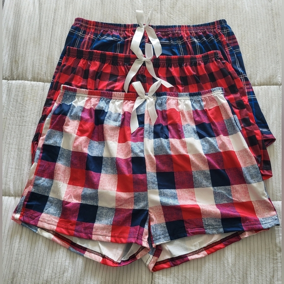 Plaid Pajama Shorts Set with Bow - Picture 2 of 2